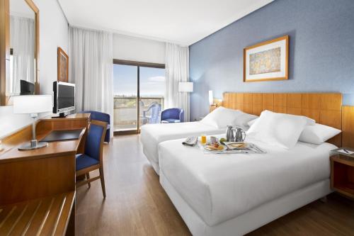 Habitación Doble Executive del hotel Elba Vecindario Aeropuerto Business & Convention Hotel. Foto 1