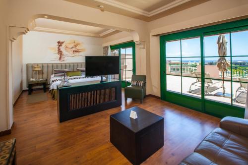 Deluxe Double Room with View del hotel Lopesan Villa Del Conde Resort and Thalasso. Foto 2