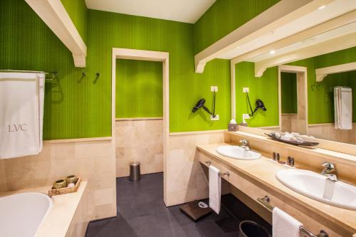Deluxe Double Room with View del hotel Lopesan Villa Del Conde Resort and Thalasso. Foto 4