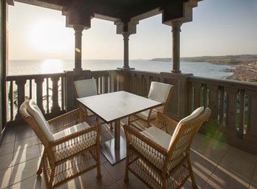 Suite Junior del hotel Lopesan Villa Del Conde Resort and Thalasso. Foto 9