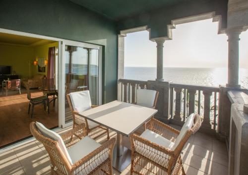 Suite Junior del hotel Lopesan Villa Del Conde Resort and Thalasso. Foto 10