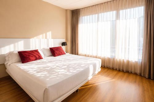 Habitación Familiar del hotel Vertice Roomspace Madrid. Foto 7