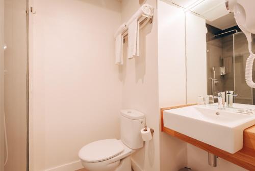 Habitación Doble - 1 o 2 camas del hotel Vertice Roomspace Madrid