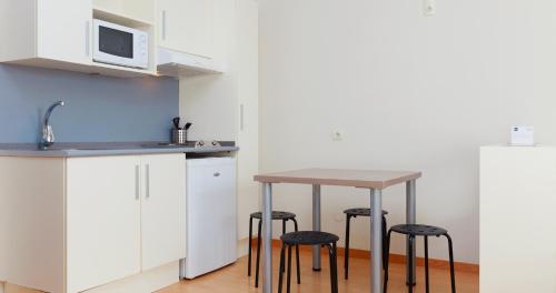 Habitación Familiar del hotel Vertice Roomspace Madrid. Foto 11
