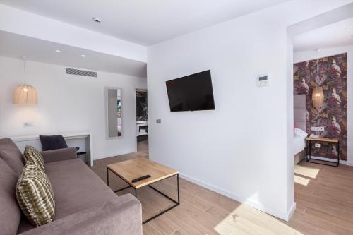 Suite - Solo para adultos (mayores de 18 años) del hotel Kumara Serenoa By Lopesan Hotels. Foto 5
