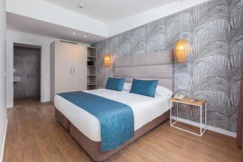 Suite Familiar del hotel Kumara Serenoa By Lopesan Hotels