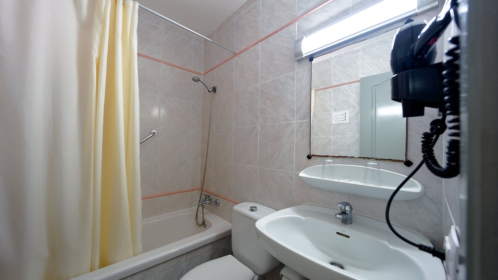 Bungalow Deluxe del hotel Bungalows Maspalomas Oasis Club. Foto 10