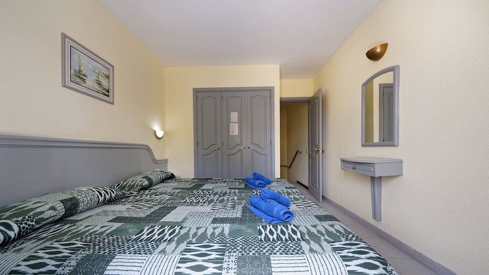 Bungalow superior del hotel Bungalows Maspalomas Oasis Club. Foto 1