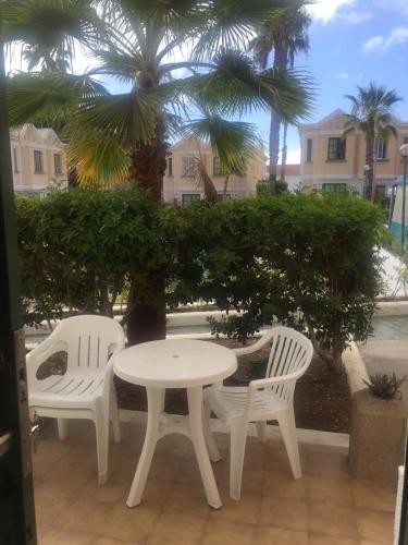 Apartamento con vistas a la piscina del hotel Sun's Gardens. Foto 12