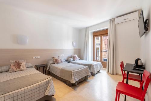 Habitación Doble del hotel Castilla Ii - Puerta Del Sol. Foto 5