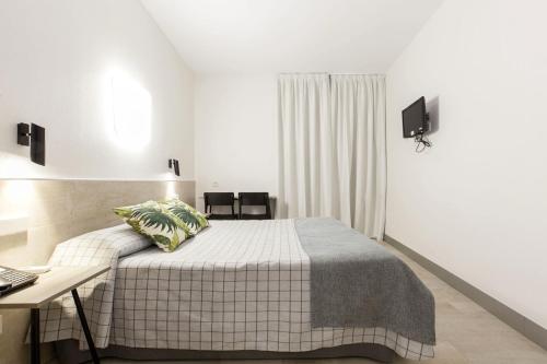 Habitación Doble del hotel Castilla Ii - Puerta Del Sol. Foto 31