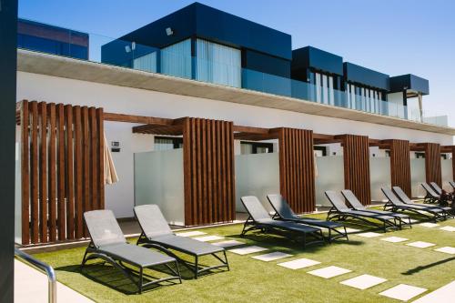 Habitación Doble con terraza del hotel Club Maspalomas Suites and Spa - Adults Only. Foto 2