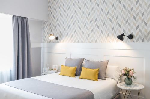Habitación Doble del hotel Velázquez 45 by Pillow. Foto 6