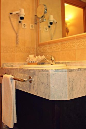 Habitación Triple Estándar del hotel Equo Aranjuez