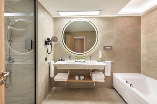 Suite Junior Superior del hotel Riu Palace Maspalomas - Adults Only. Foto 3