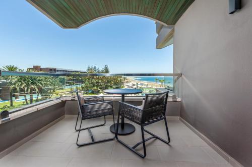 Habitación Doble Deluxe con Vistas del hotel Faro, A Lopesan Collection - Adults Only. Foto 1