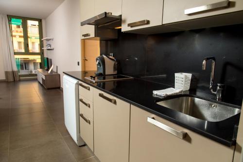 Apartamento de 1 dormitorio del hotel Pierre and Vacances Barcelona Sants. Foto 28
