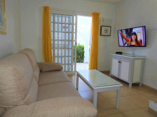 Bungalow Superior del hotel Bungalows Parque Nogal. Foto 10