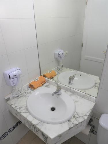 Bungalow Superior del hotel Bungalows Parque Nogal. Foto 20