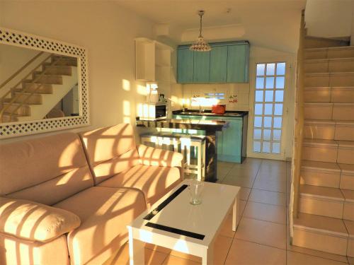 Bungalow Superior del hotel Bungalows Parque Nogal. Foto 15