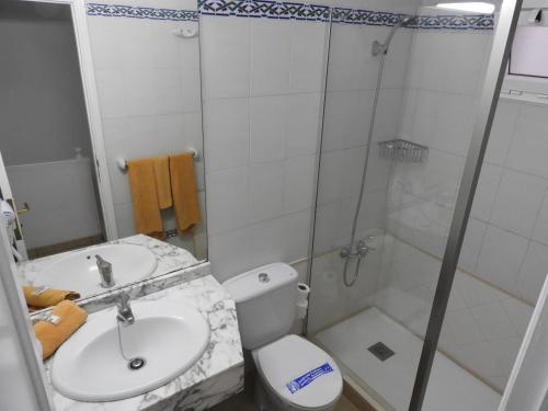 Bungalow Superior del hotel Bungalows Parque Nogal. Foto 30