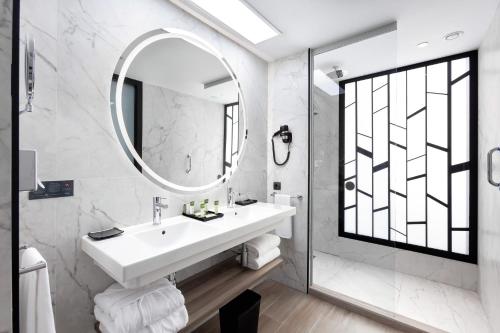 Habitación Doble con vistas al jardín del hotel Riu Palace Oasis