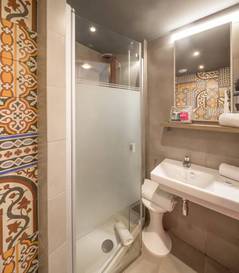 Habitación doble Lujo Balcón o Terraza del hotel Generator Barcelona