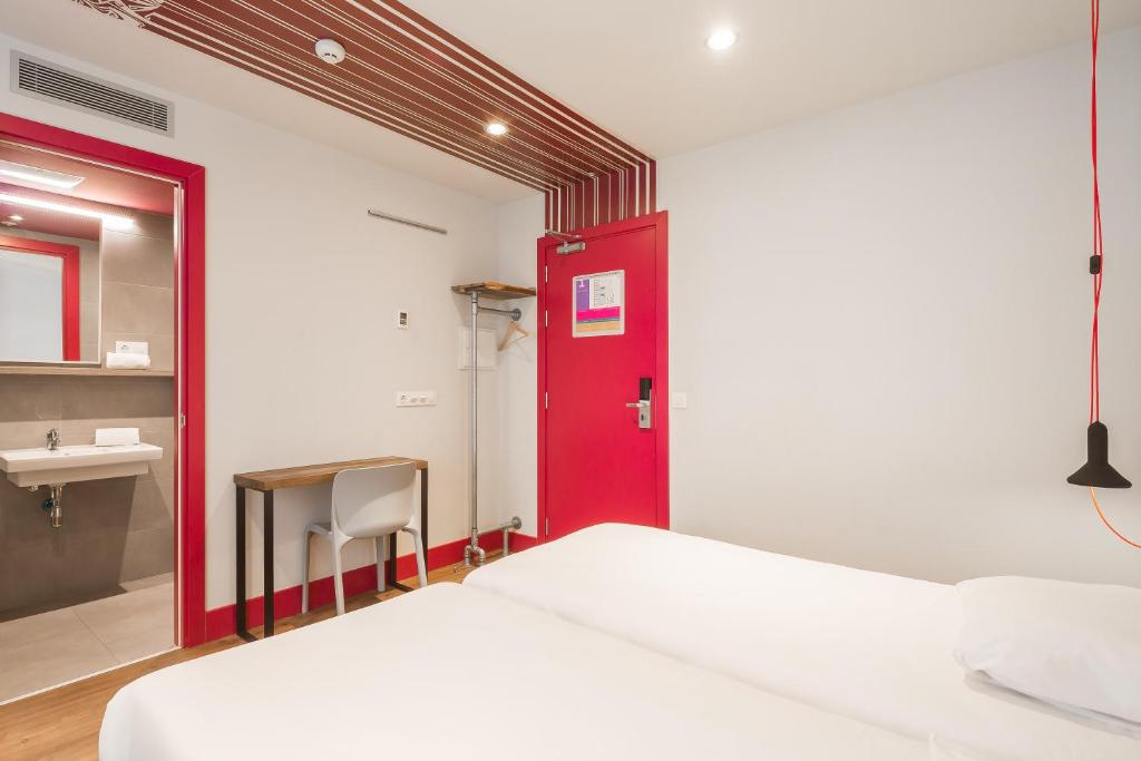 Habitación doble Lujo del hotel Generator Barcelona. Foto 2