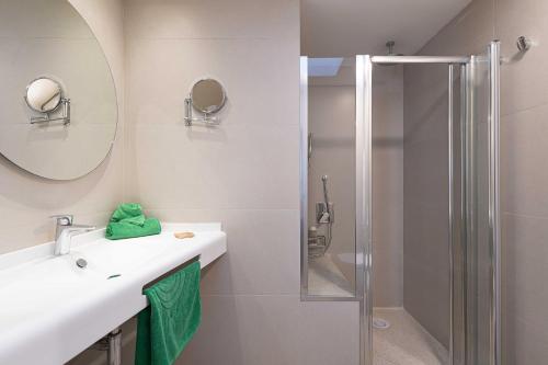 Bungalow Superior de 1 dormitorio del hotel Cordial Green Golf. Foto 7