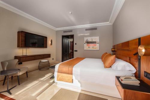 Habitación Doble Deluxe del hotel Lopesan Costa Meloneras Resort & Spa