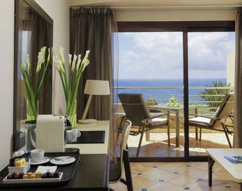 Suite del hotel H10 Playa Meloneras Horizons Collection. Foto 2