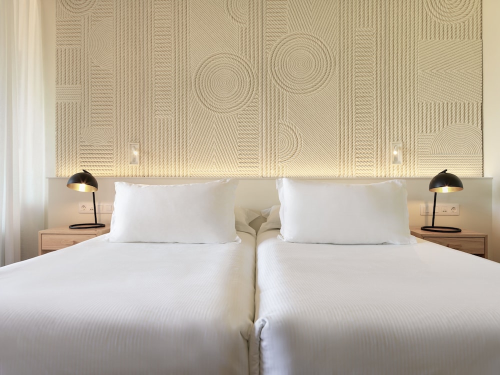 Habitación superior del hotel H10 Playa Meloneras Horizons Collection. Foto 1