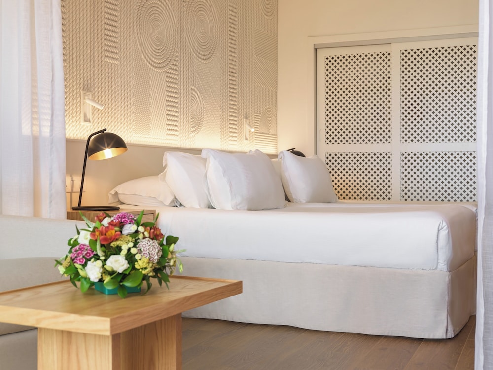 Habitación superior del hotel H10 Playa Meloneras Horizons Collection. Foto 4