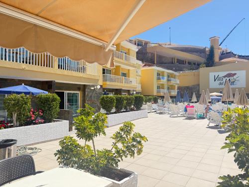 Apartamento de 1 dormitorio con terraza y vistas a la piscina del hotel Villa Del Mar. Foto 8