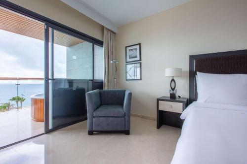 Habitación Premium con vistas al mar del hotel Radisson Blu Resort, Gran Canaria. Foto 3