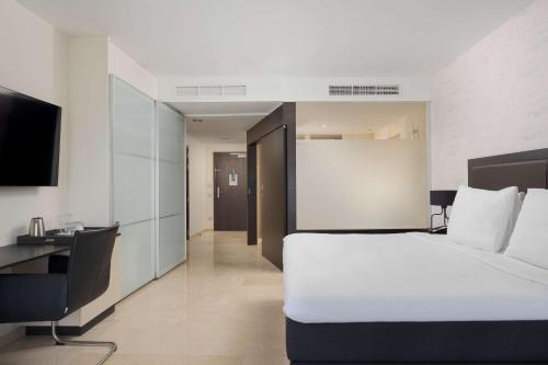 Habitación Premium con vistas al mar del hotel Radisson Blu Resort, Gran Canaria. Foto 4