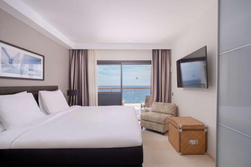 Premium Suite- 3 Bedroom & Sea View del hotel Radisson Blu Resort, Gran Canaria. Foto 7
