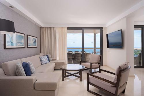 Premium Suite- 3 Bedroom & Sea View del hotel Radisson Blu Resort, Gran Canaria. Foto 19