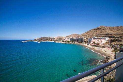 Apartamento Superior con vistas al mar en la planta alta del hotel Servatur Green Beach. Foto 10