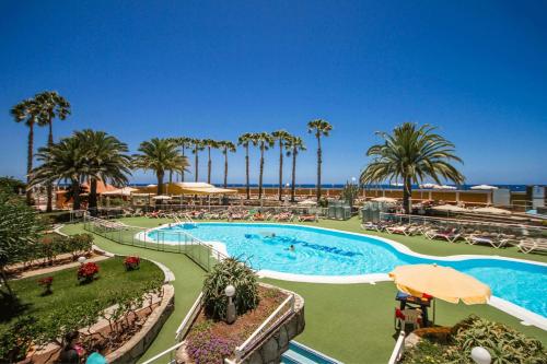 Apartamento Estándar con vistas parciales al mar del hotel Servatur Green Beach. Foto 4