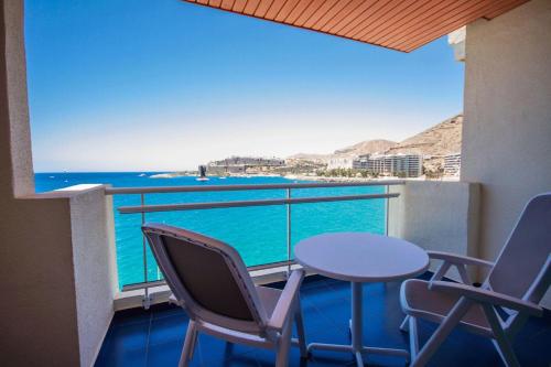 Apartamento Superior con vistas al mar en la planta alta del hotel Servatur Green Beach. Foto 8