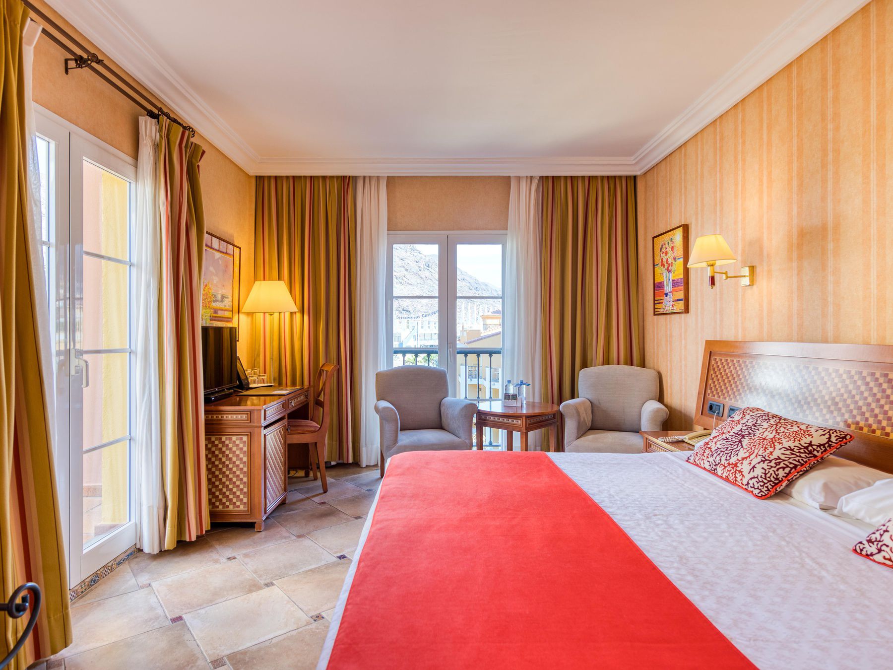 Habitación doble + Escapada Romántica del hotel Cordial Mogán Playa. Foto 2