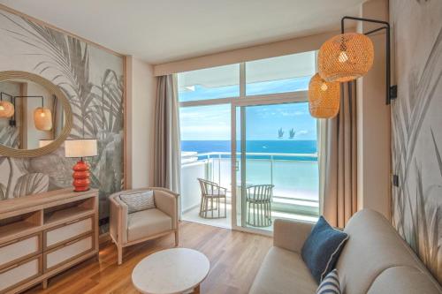 Suite Junior Esencia del hotel Taurito Princess - All Inclusive. Foto 1