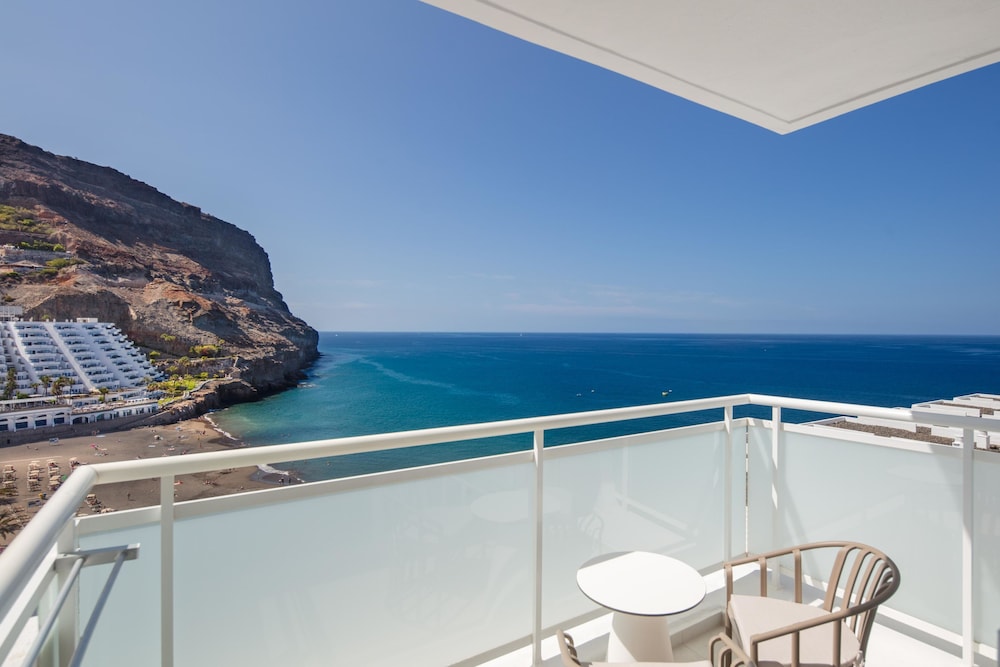 Habitación ejecutiva, balcón, vistas al mar del hotel Taurito Princess - All Inclusive. Foto 4