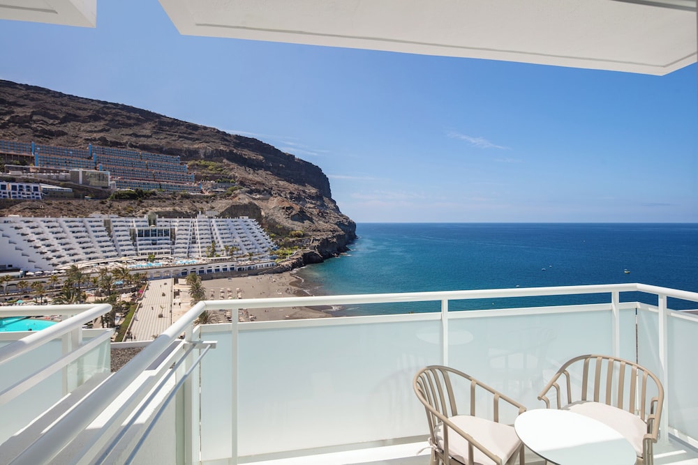 Suite junior, balcón, vistas al mar (Essence, Single Use) del hotel Taurito Princess - All Inclusive. Foto 3