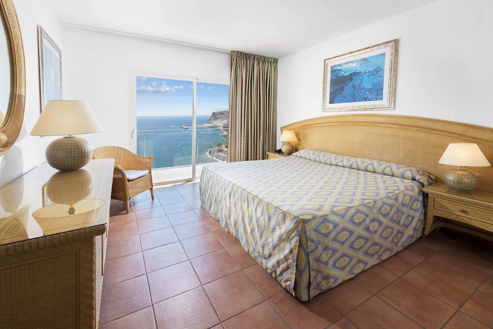 Habitación familiar, habitaciones comunicadas, vistas al mar (Superior 2 adults + 2 children) del hotel Mogan Princess and Beach Club