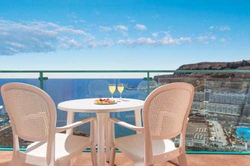 Suite del hotel Mogan Princess and Beach Club. Foto 4