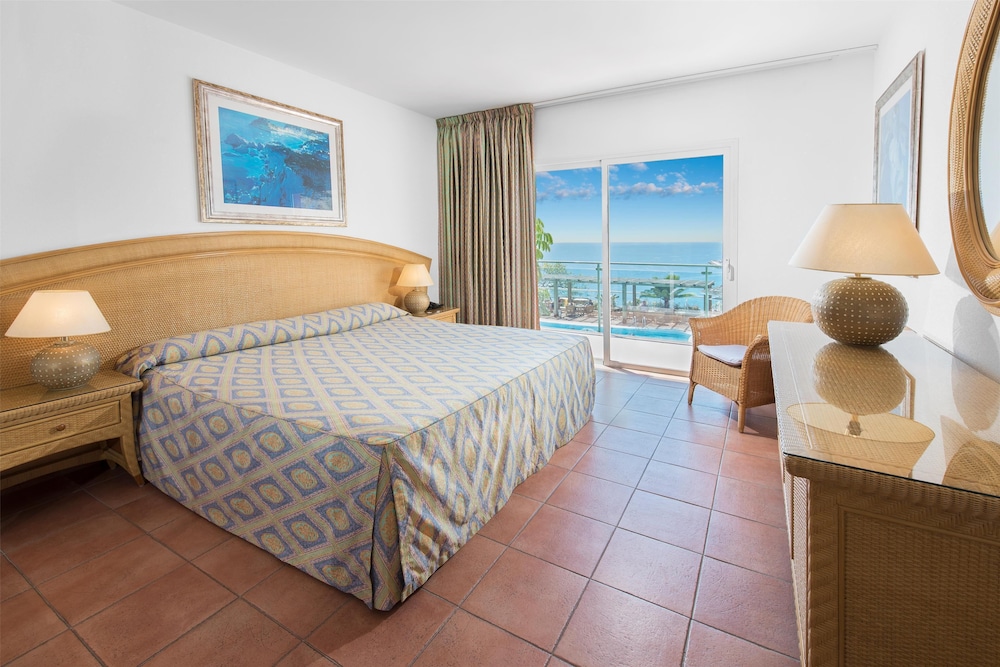 Suite, vistas al mar del hotel Mogan Princess and Beach Club