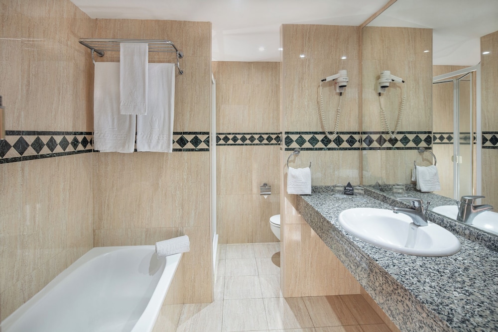 Suite, vistas al mar del hotel Mogan Princess and Beach Club. Foto 4