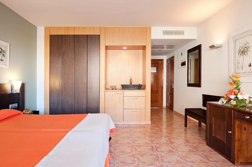 Habitación doble Vista Mar del hotel LIVVO Lago Taurito & Aquapark